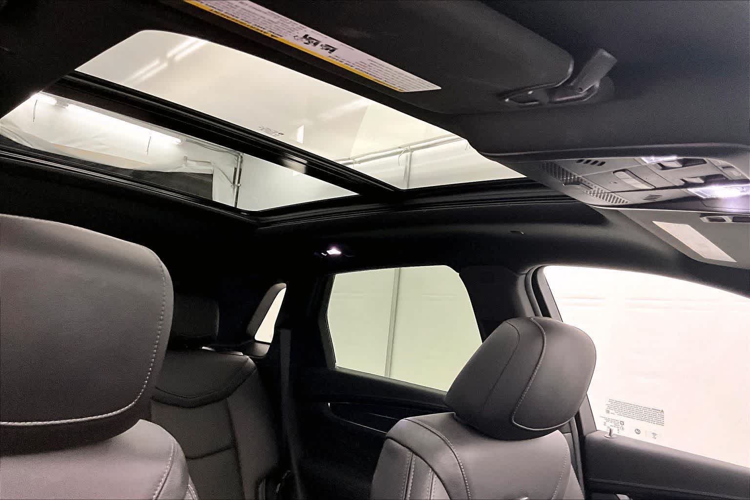 2023 Cadillac XT5 AWD Premium Luxury