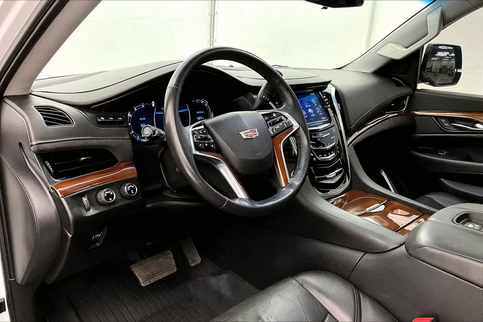 2020 Cadillac Escalade Premium Luxury