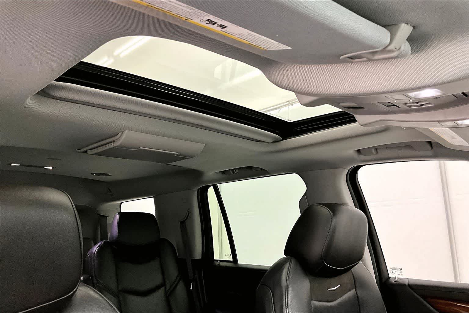 2020 Cadillac Escalade Premium Luxury