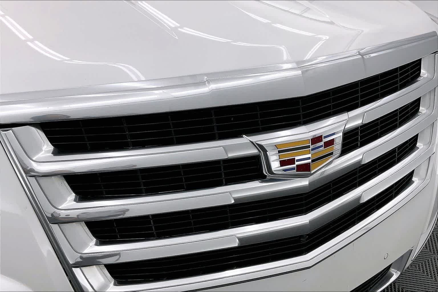 2020 Cadillac Escalade Premium Luxury