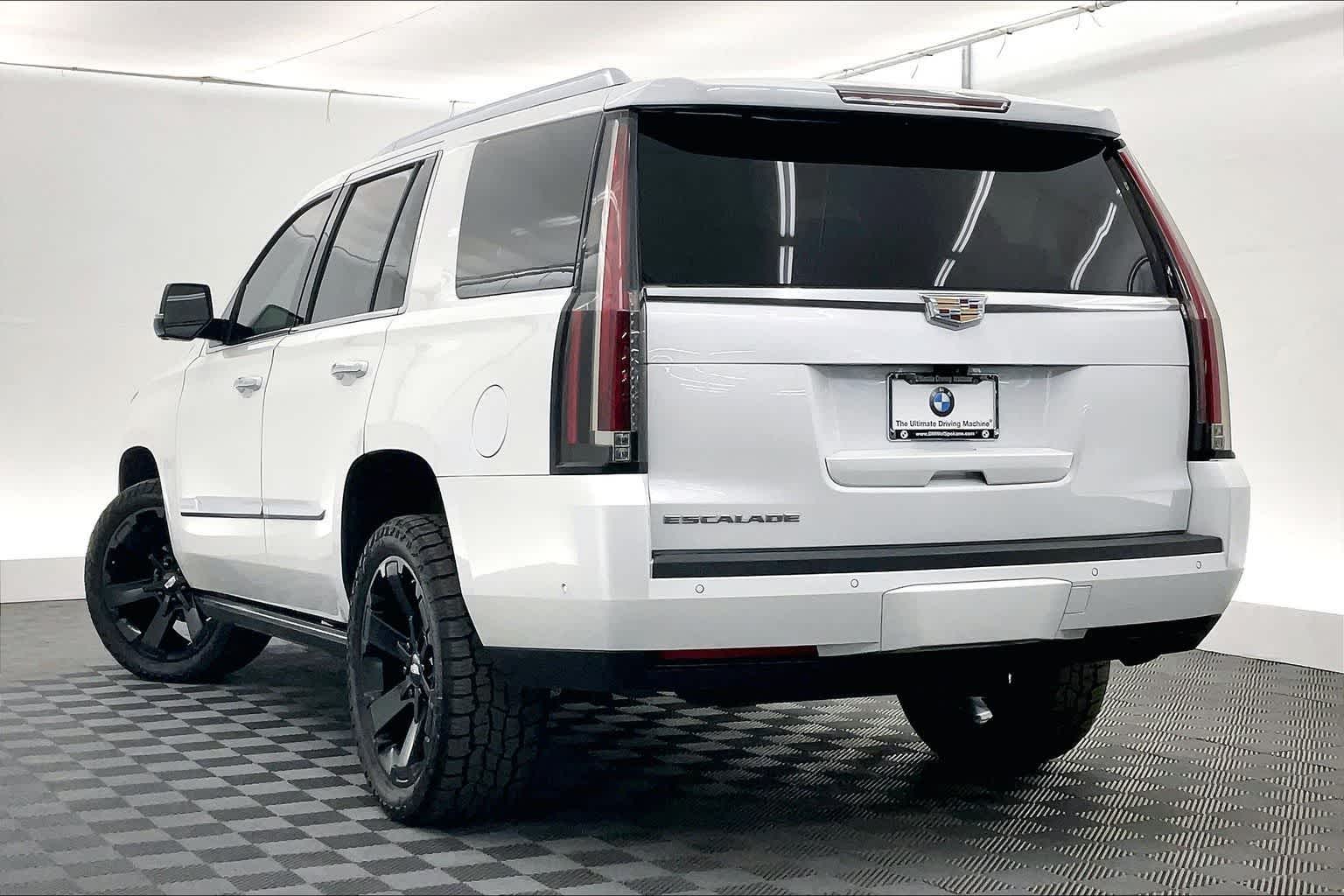 2020 Cadillac Escalade Premium Luxury