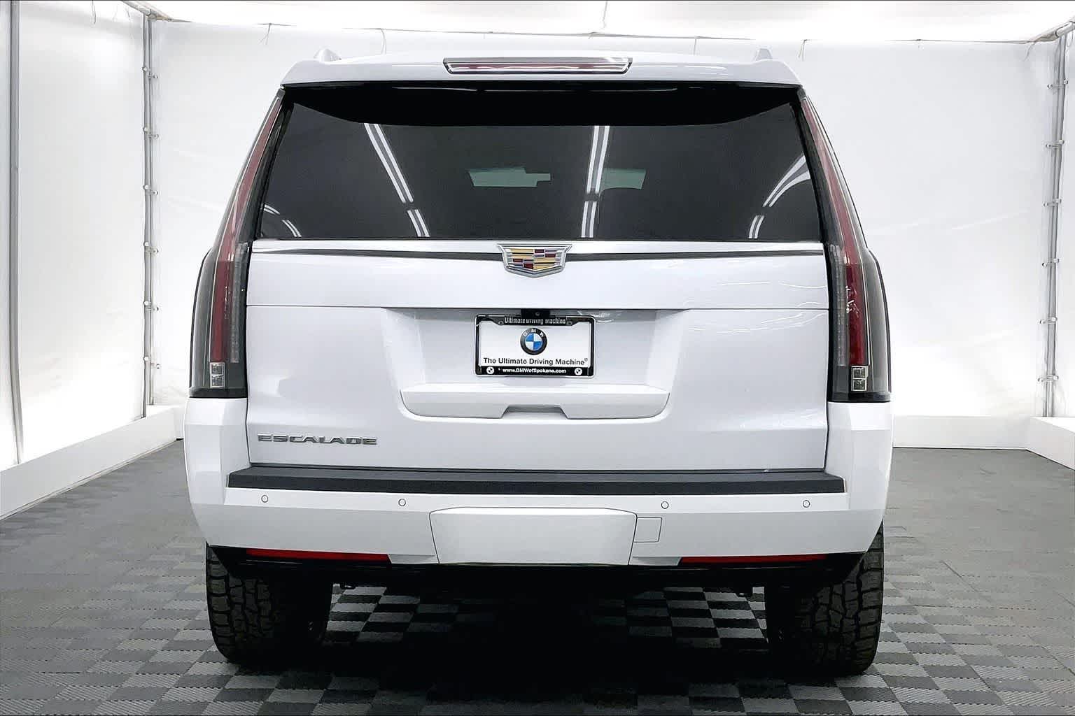 2020 Cadillac Escalade Premium Luxury