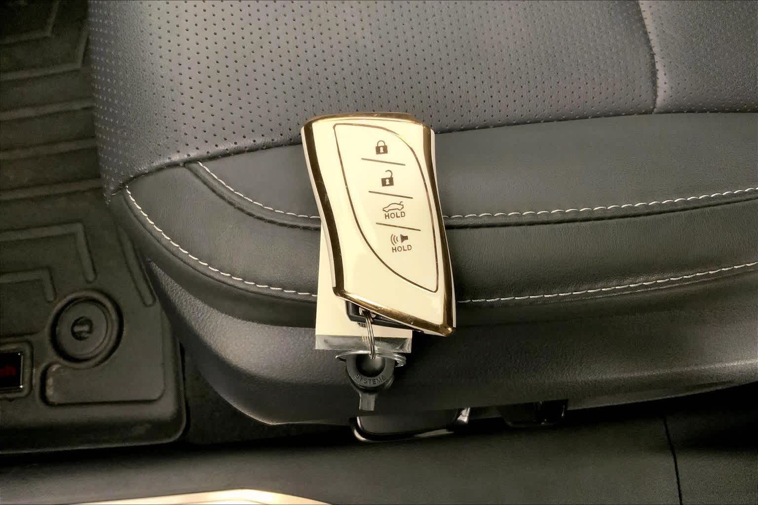 2025 Lexus RX Premium Plus