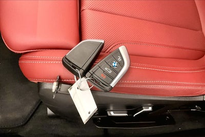 2025 BMW 330i 330i xDrive