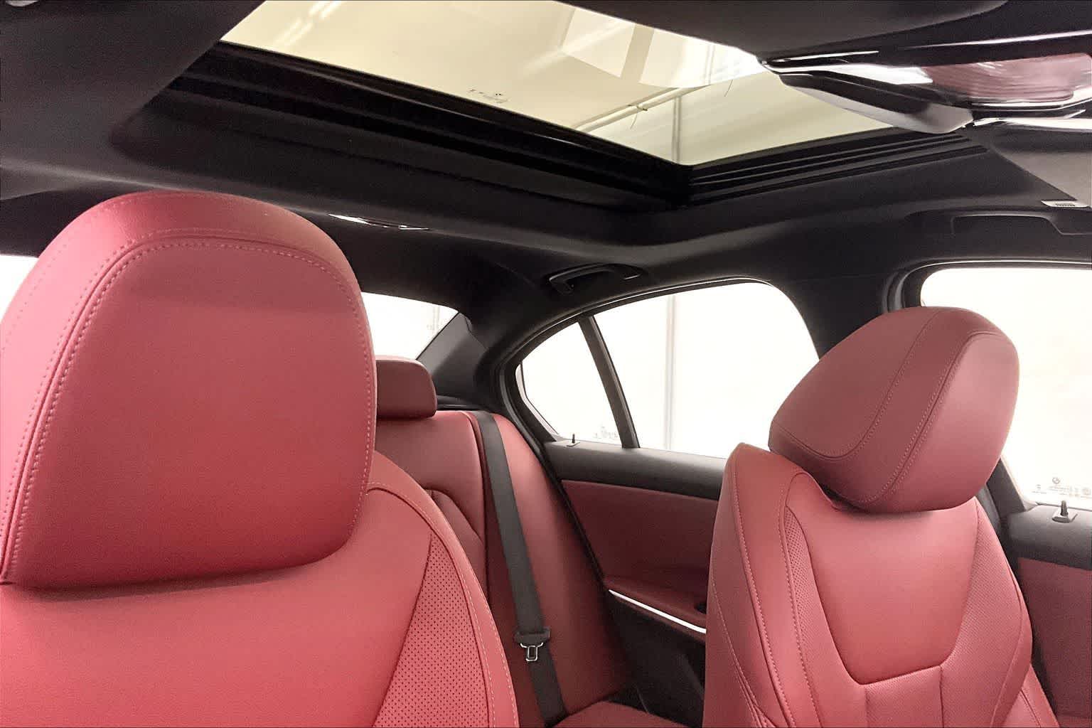 2025 BMW 330i 330i xDrive