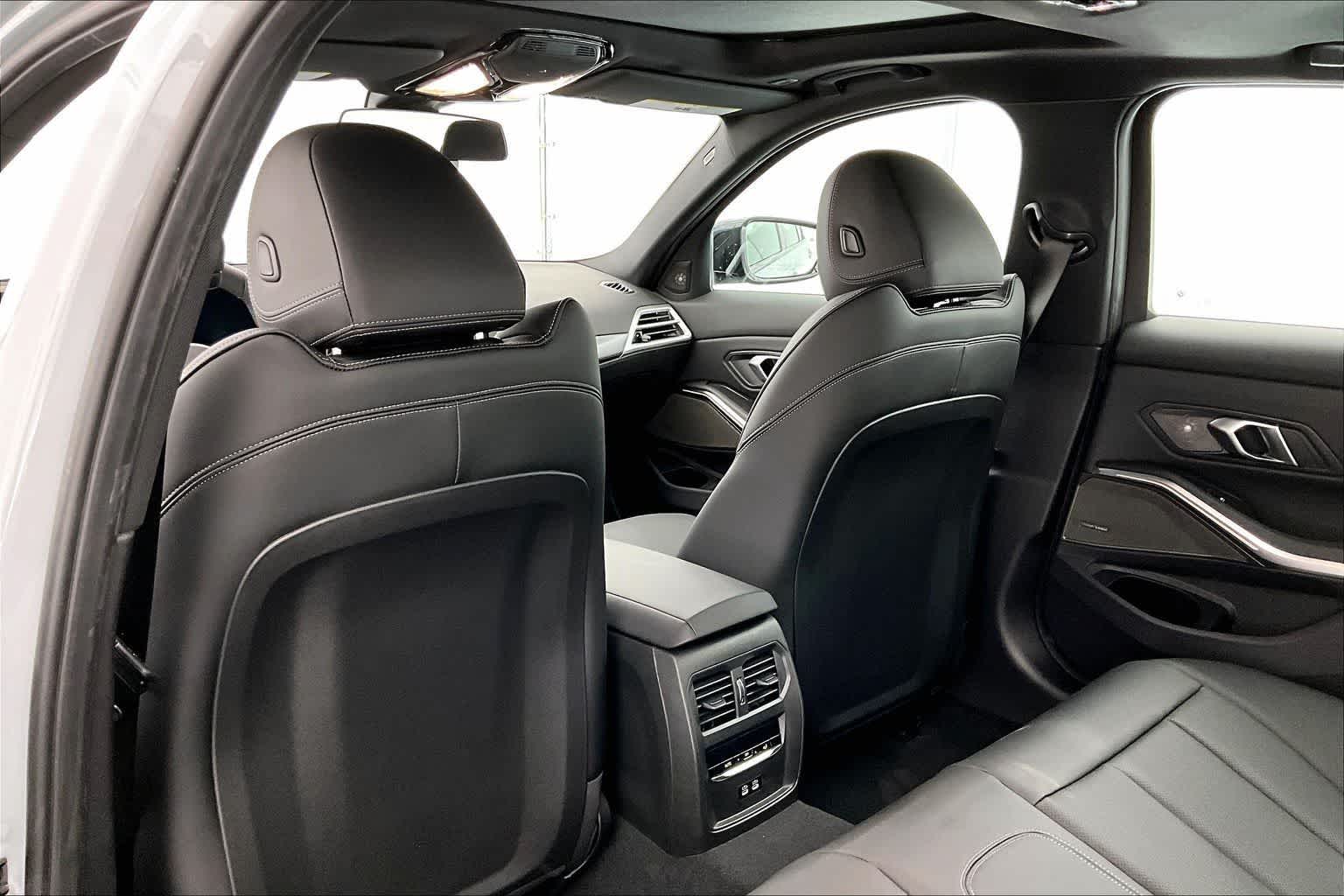 2026 BMW 330i 330i NA xDrive