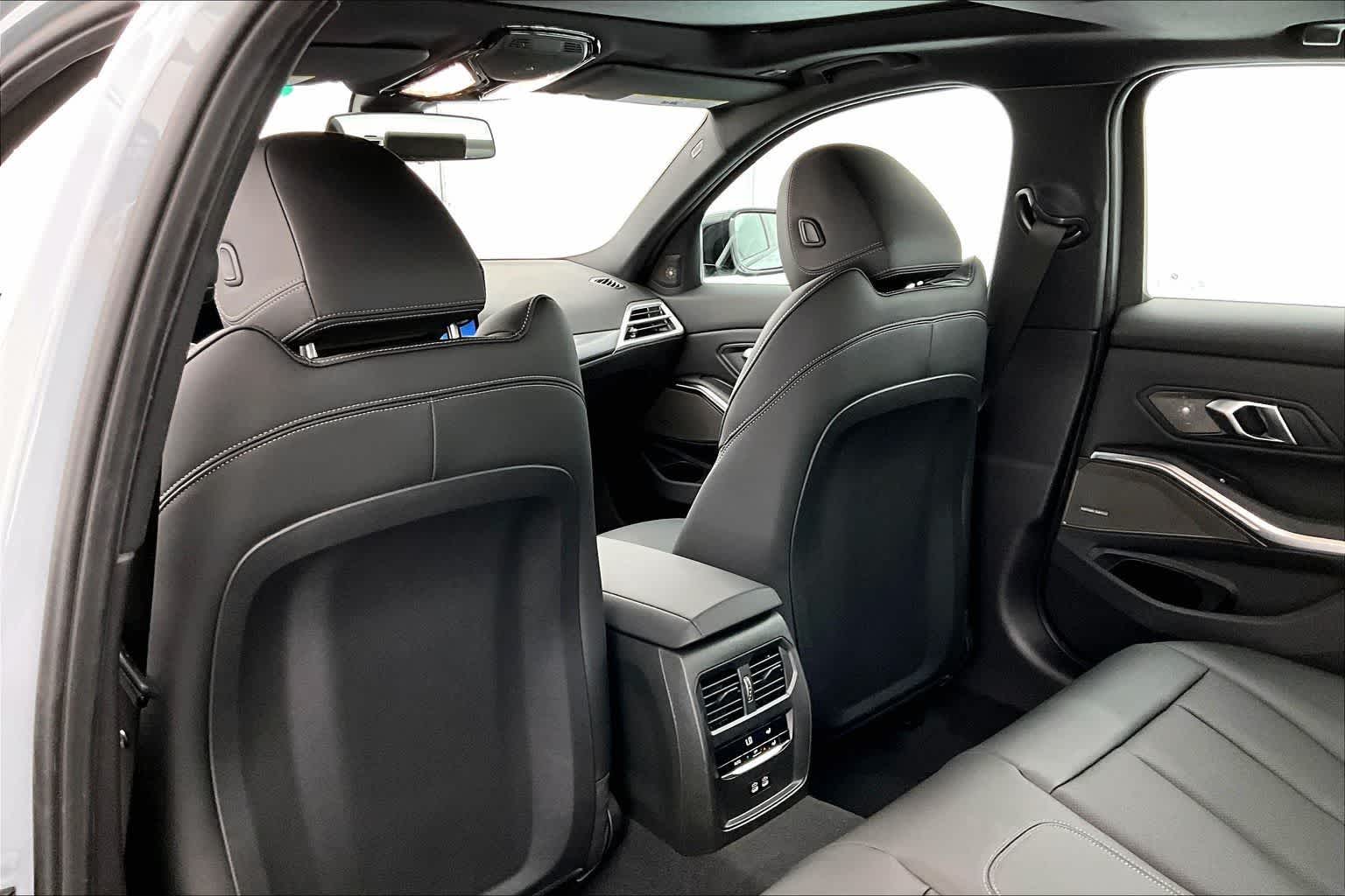 2026 BMW 330i 330i NA xDrive