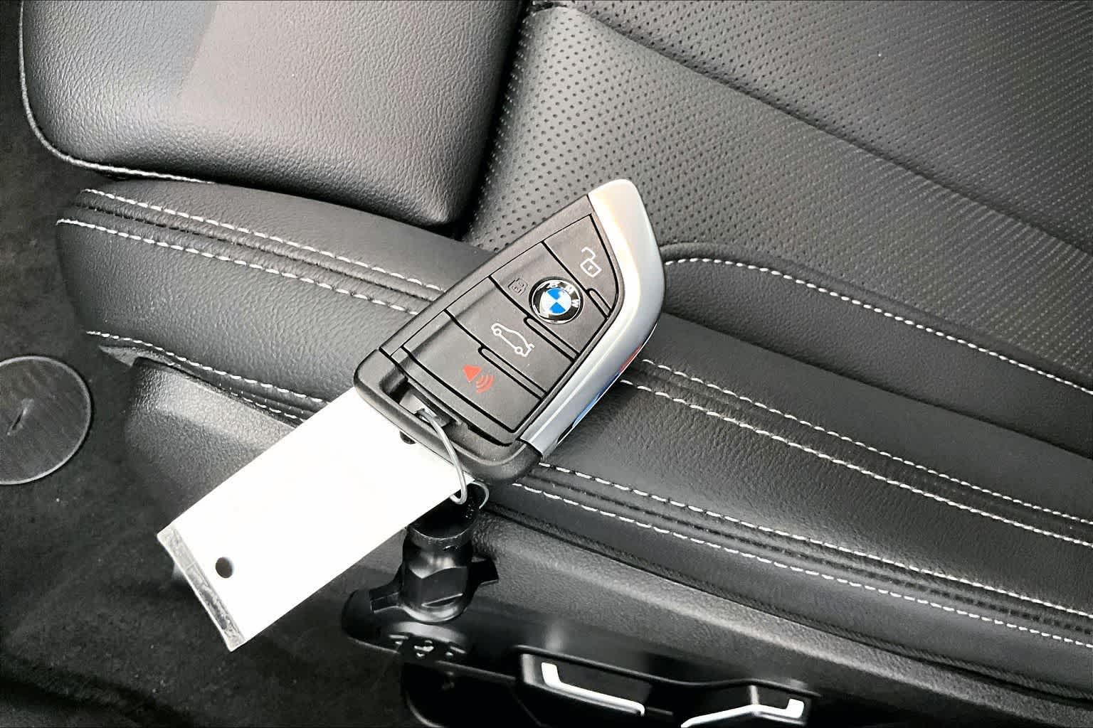 2026 BMW 330i 330i NA xDrive