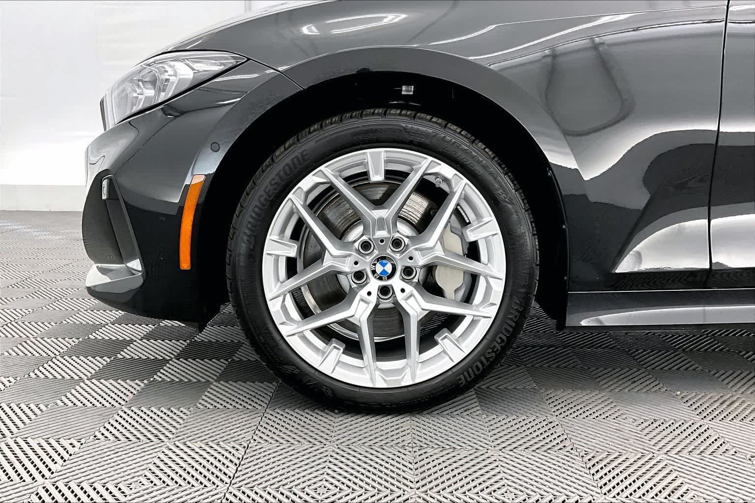 2025 BMW 330i 330i xDrive