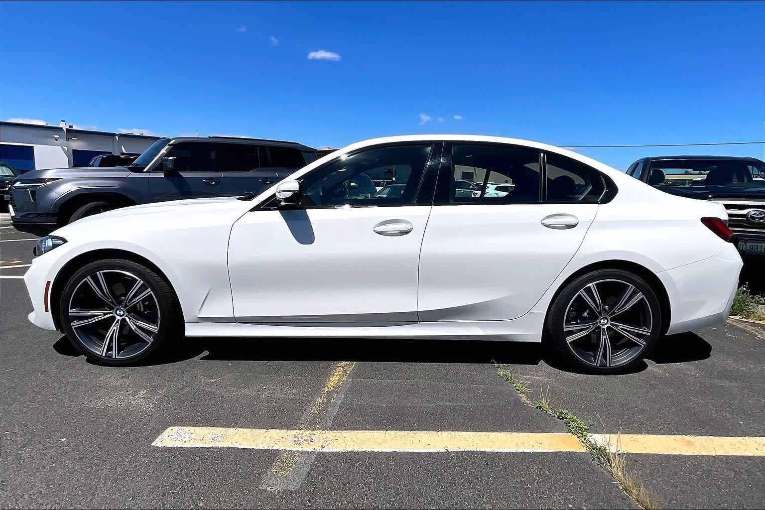2023 BMW 330i 330i xDrive