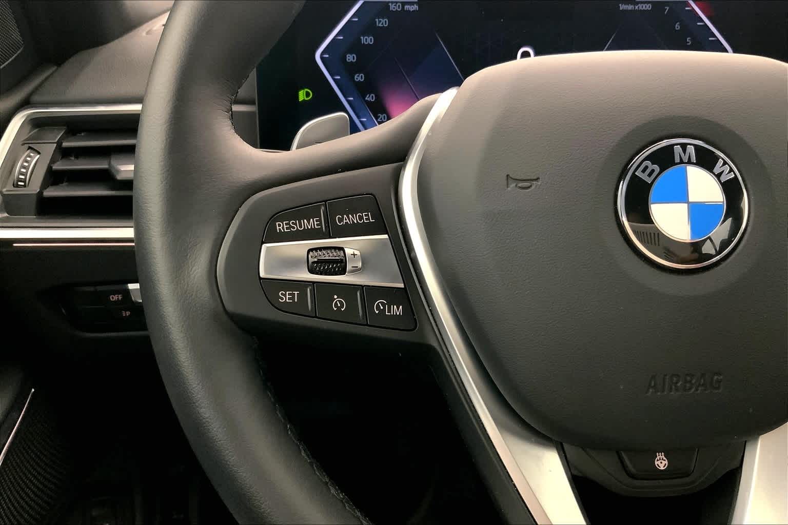 2024 BMW 3 Series 330i xDrive