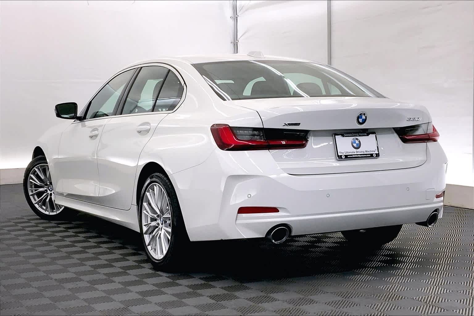2024 BMW 3 Series 330i xDrive