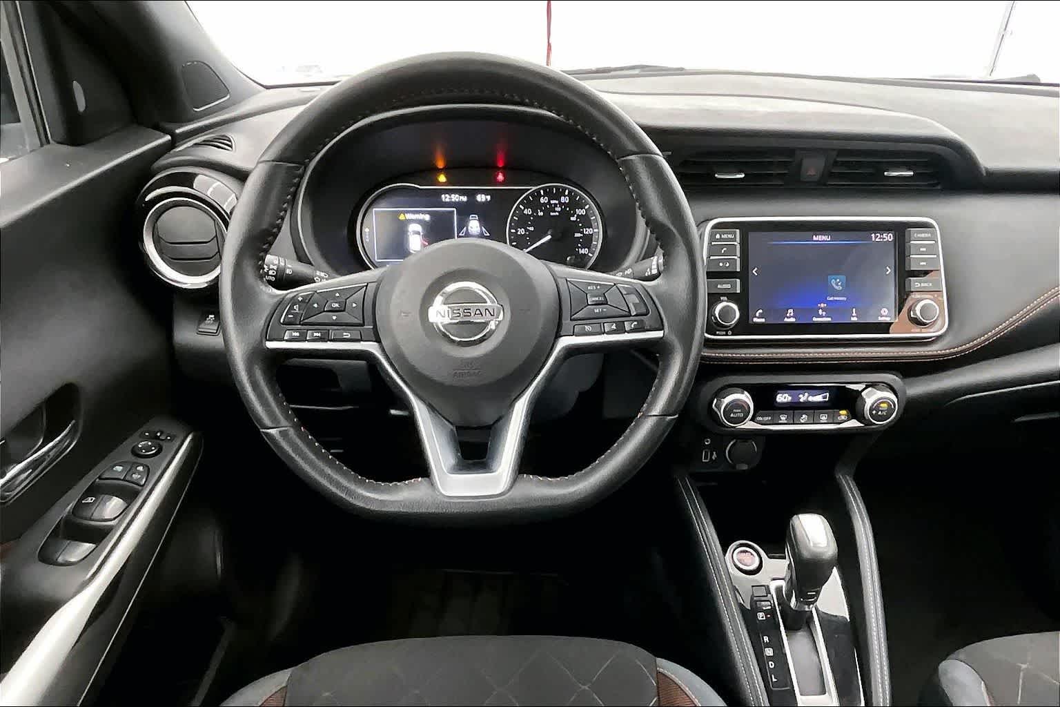 2019 Nissan Kicks SR