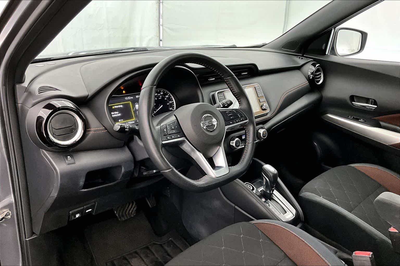 2019 Nissan Kicks SR
