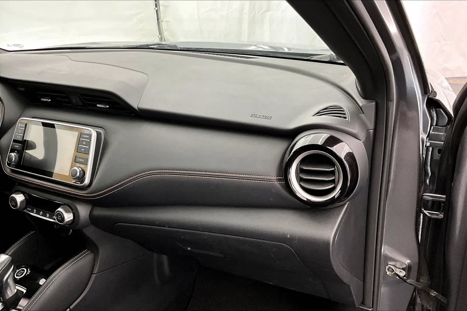 2019 Nissan Kicks SR