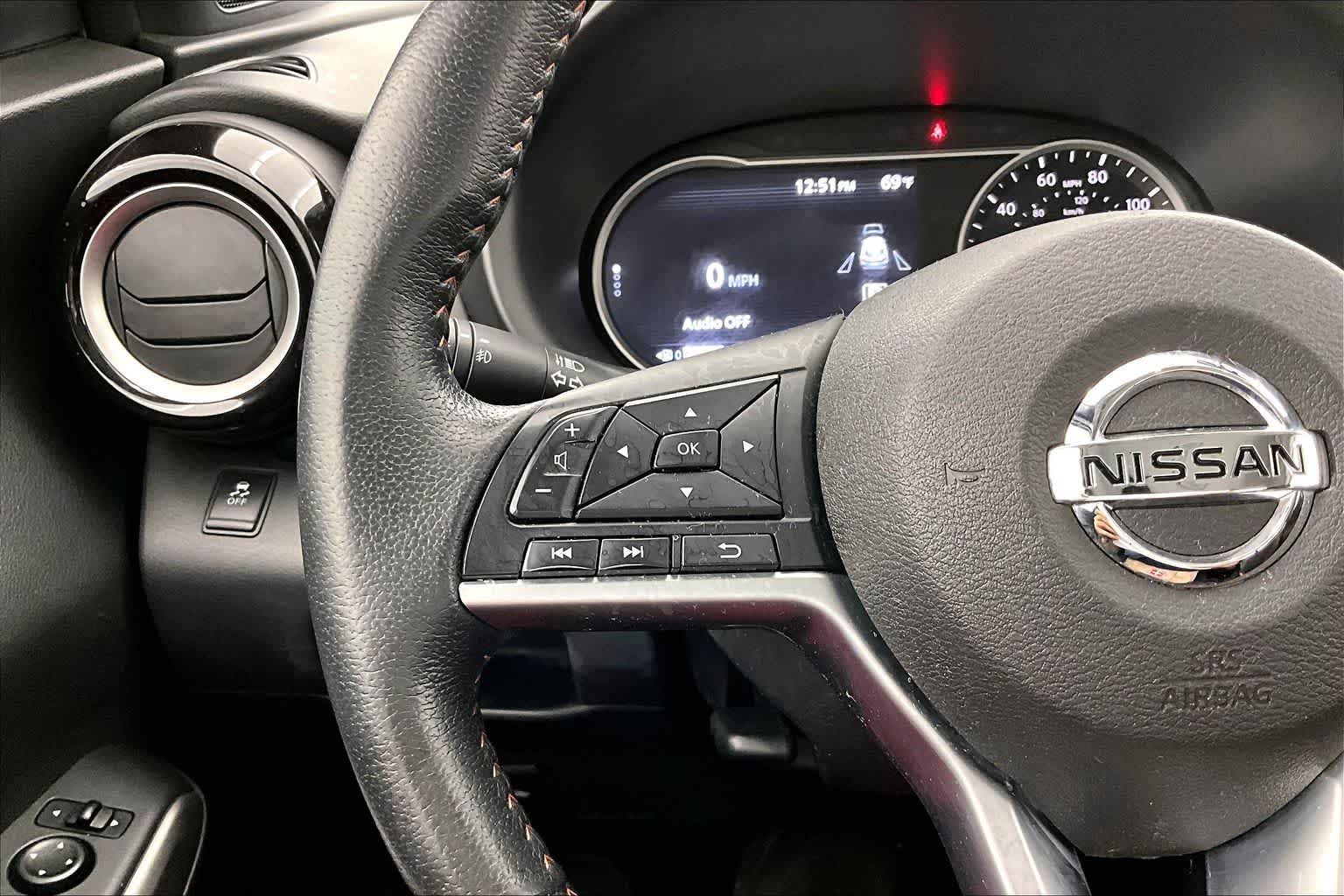 2019 Nissan Kicks SR