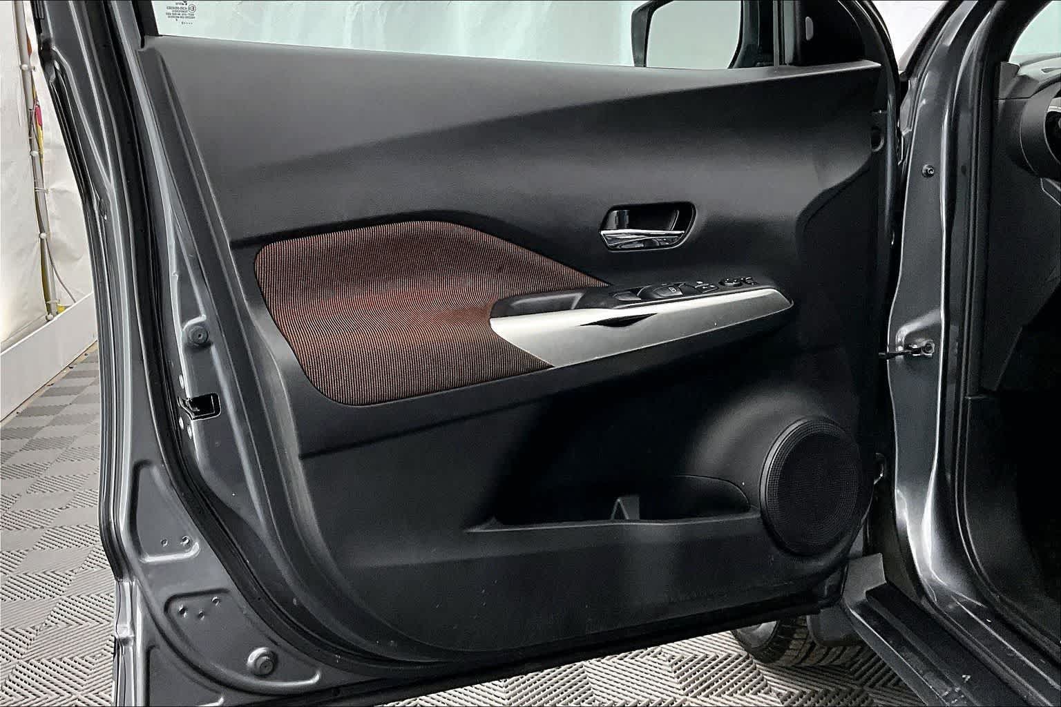 2019 Nissan Kicks SR