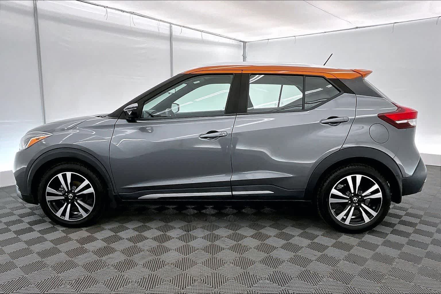 2019 Nissan Kicks SR