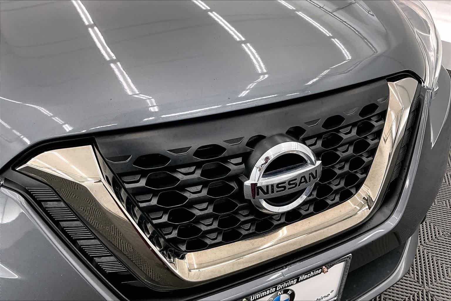 2019 Nissan Kicks SR