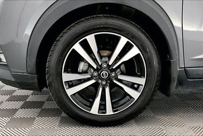 2019 Nissan Kicks SR
