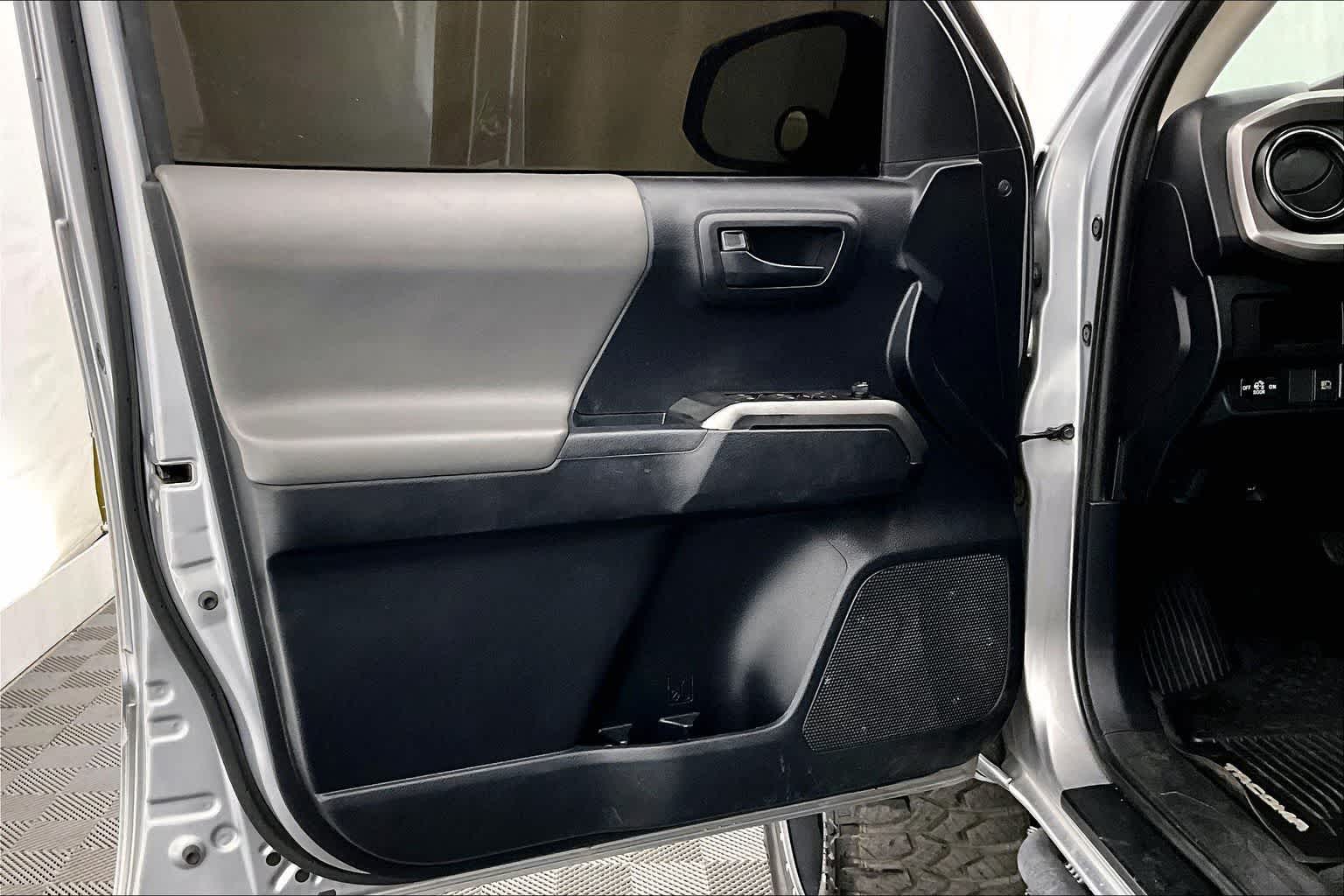 2019 Toyota Tacoma SR5