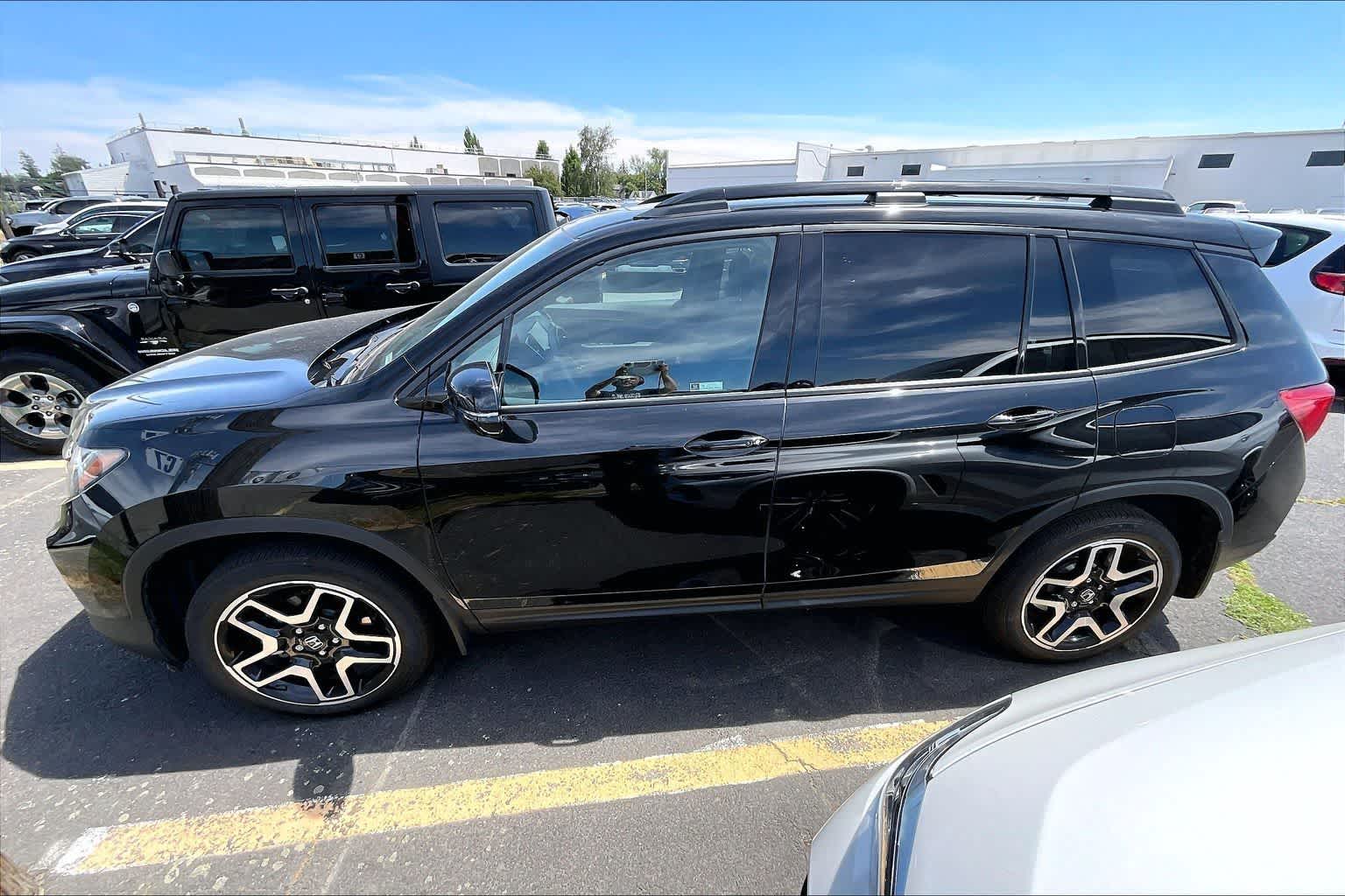 2023 Honda Passport Elite