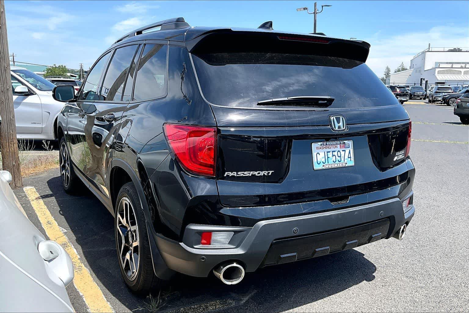 2023 Honda Passport Elite