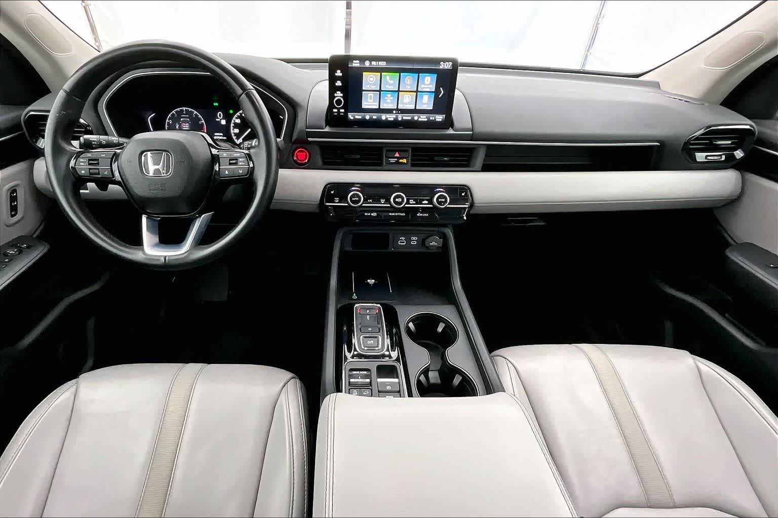 2023 Honda Pilot EX-L 8 Passenger