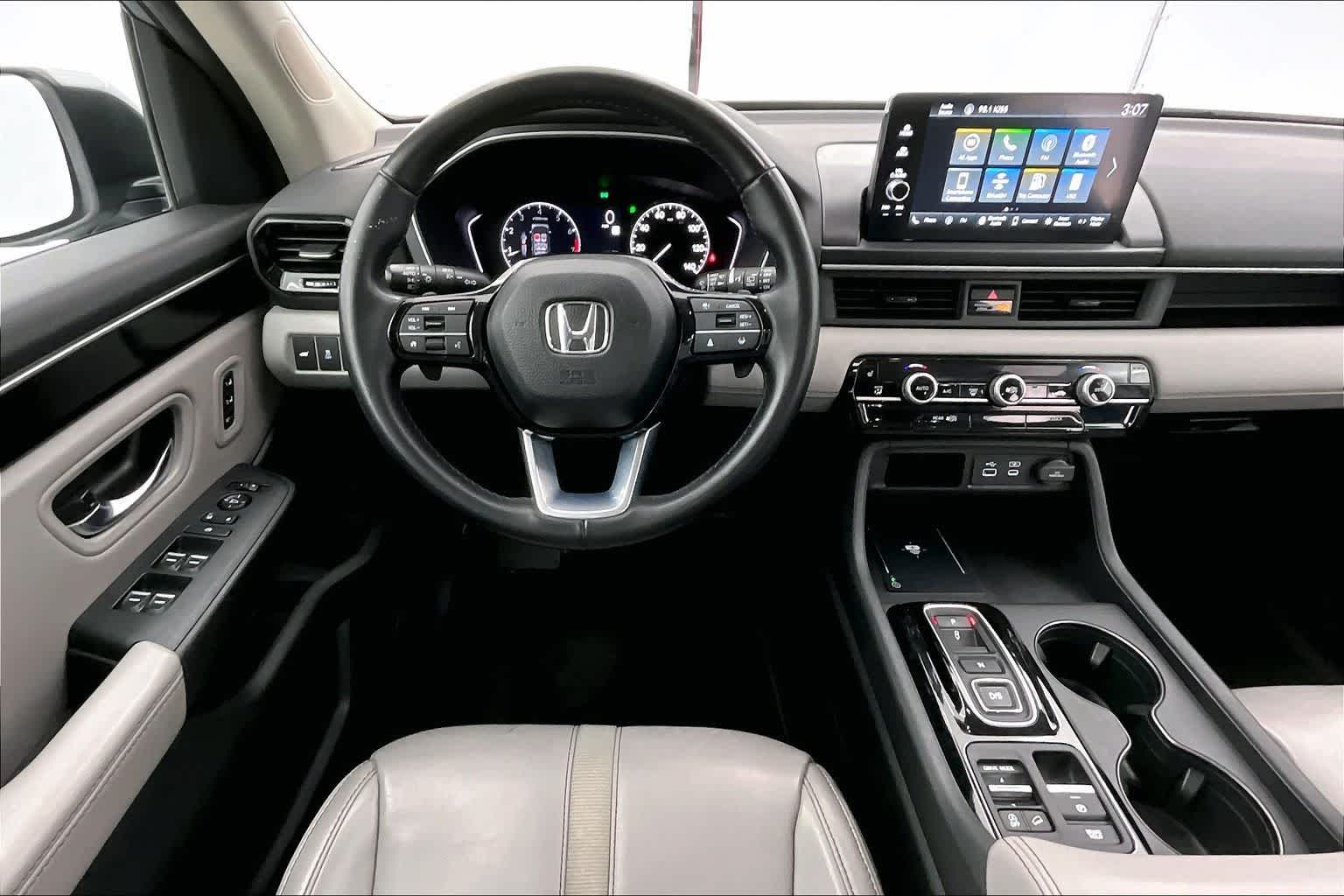 2023 Honda Pilot EX-L 8 Passenger