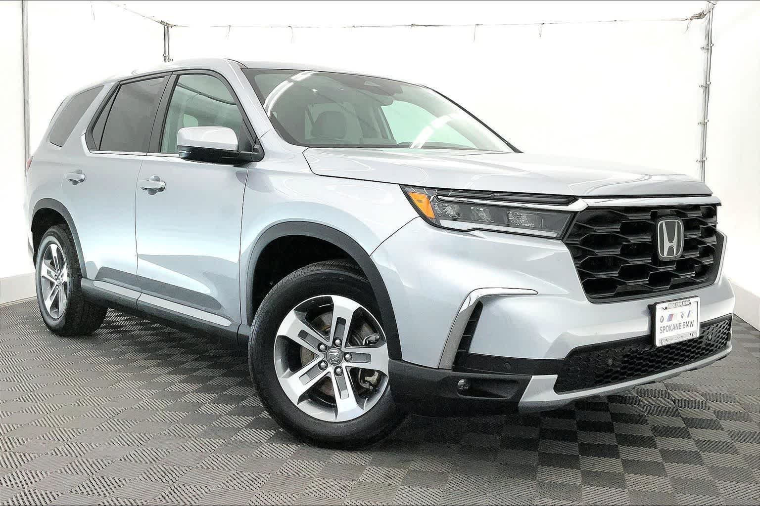 2023 Honda Pilot EX-L 8 Passenger