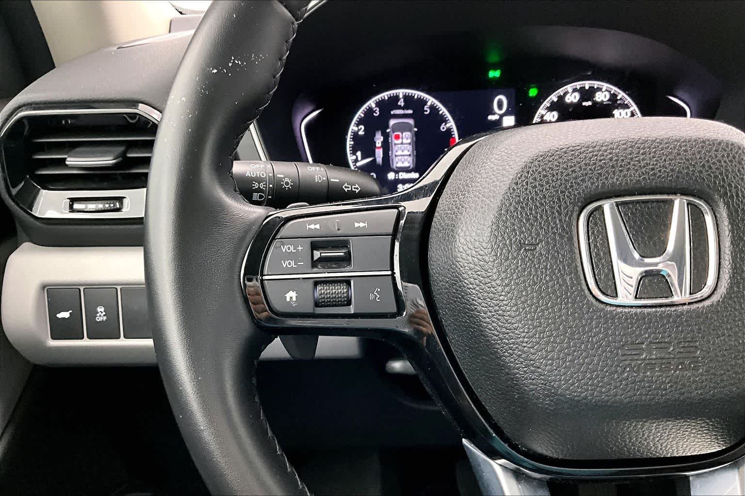 2023 Honda Pilot EX-L 8 Passenger