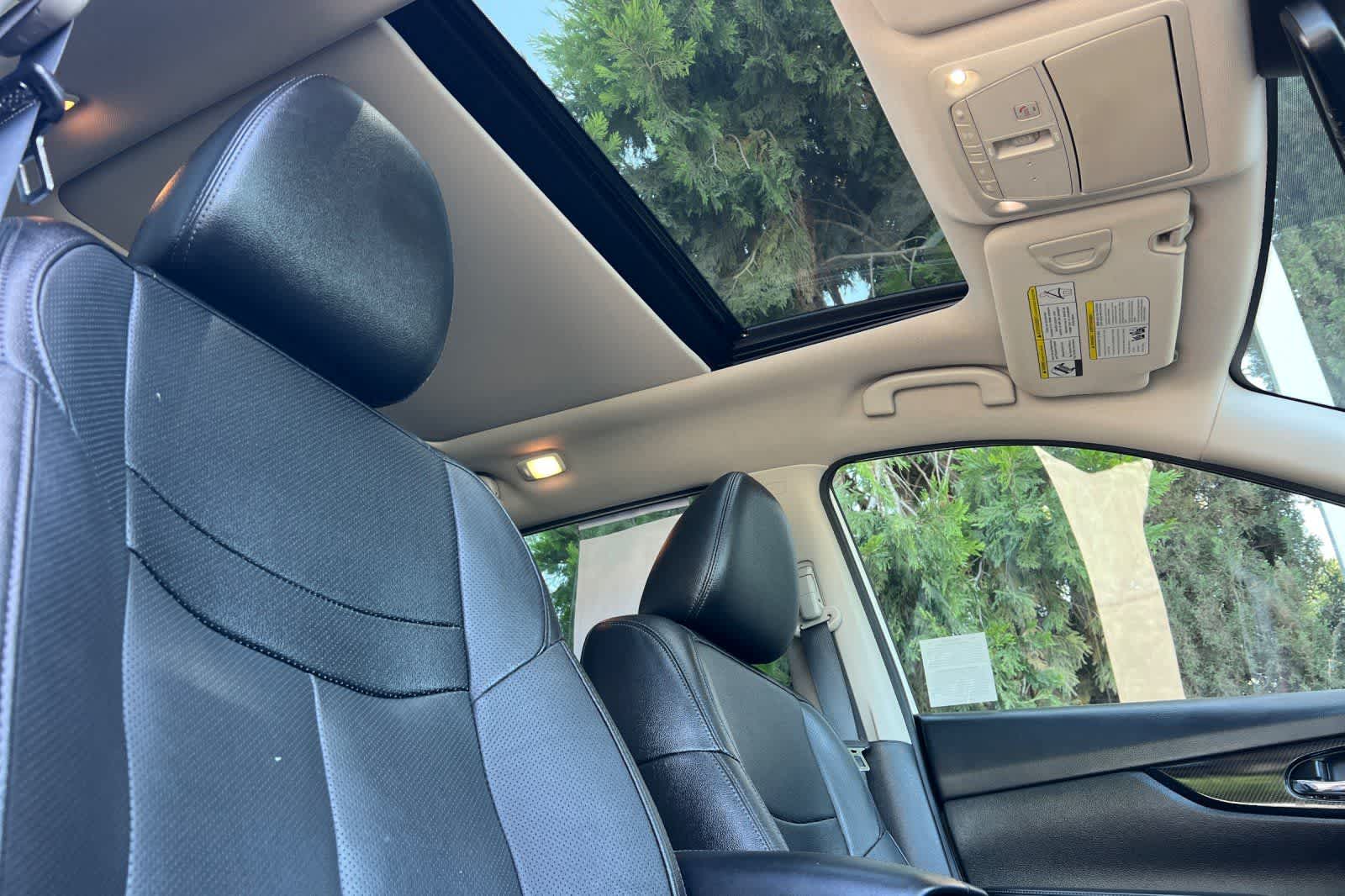 2020 Nissan Rogue SL