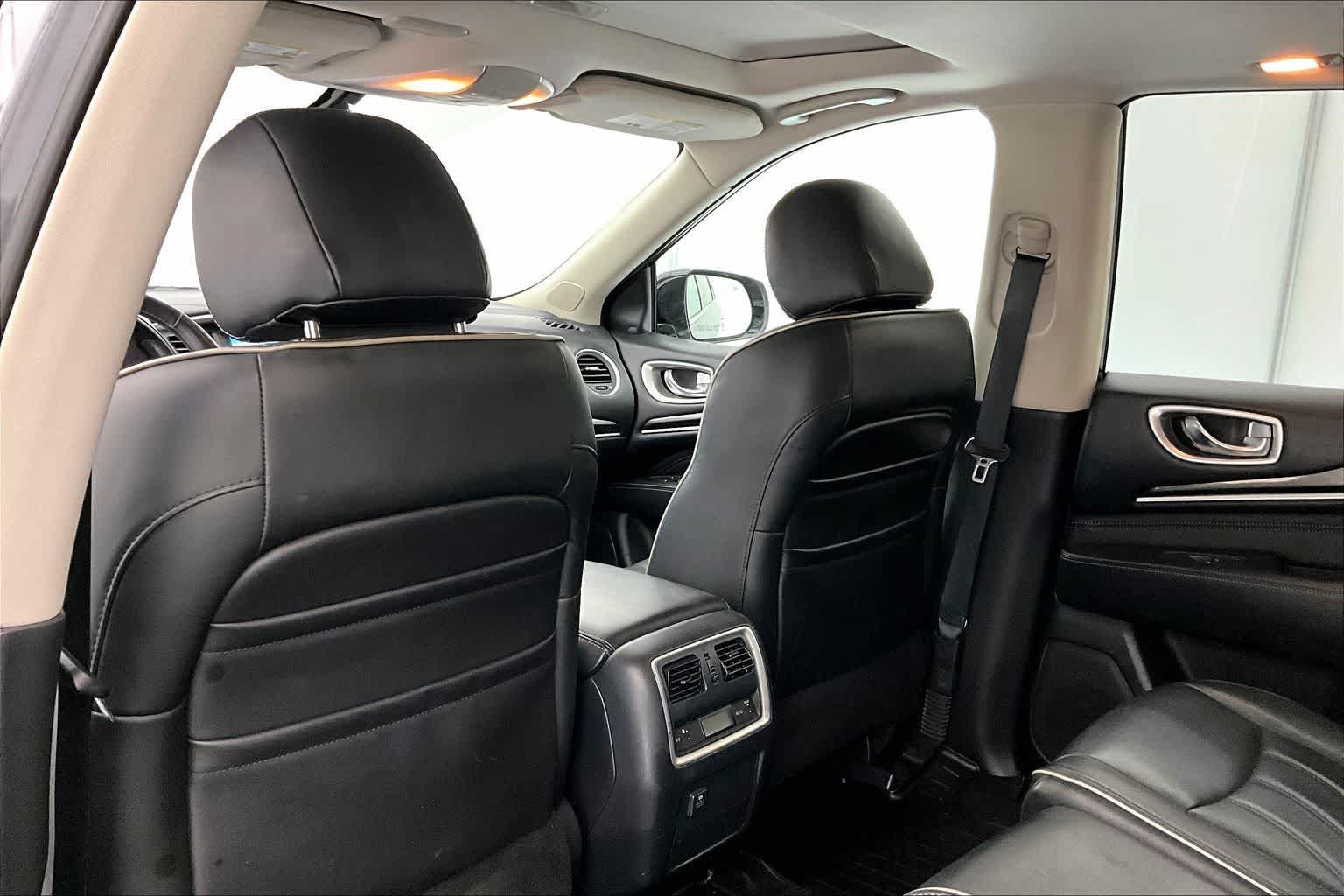 2019 INFINITI QX60 LUXE