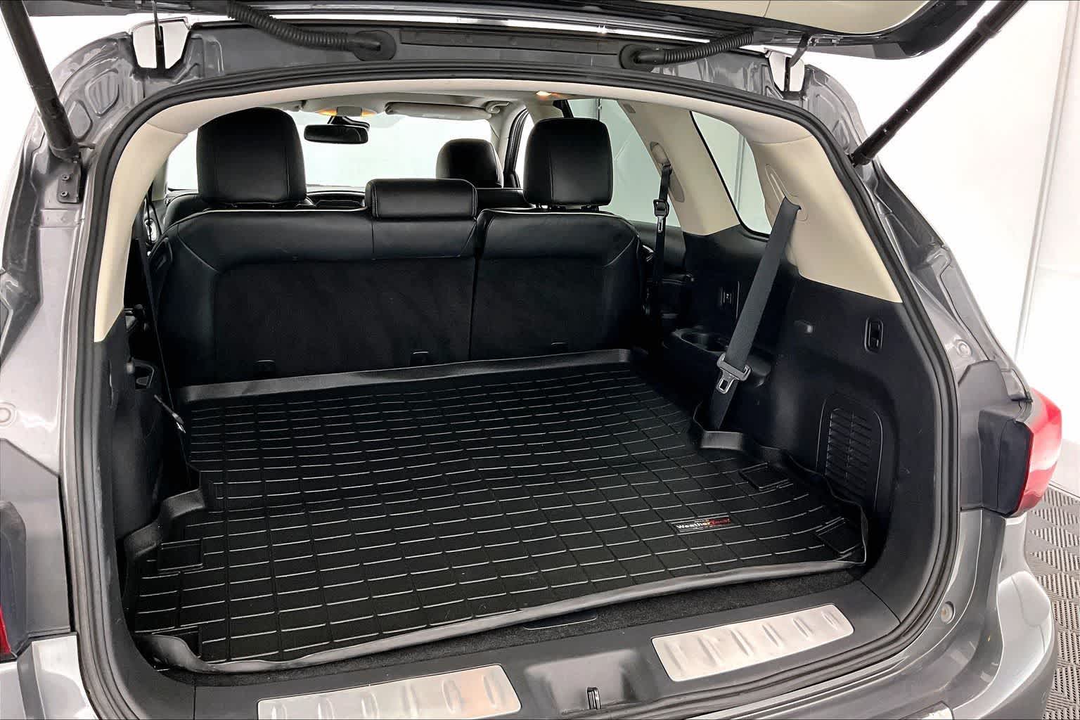 2019 INFINITI QX60 LUXE
