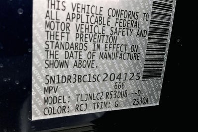 2025 Nissan Pathfinder SV