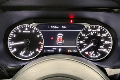 2025 Nissan Pathfinder SV