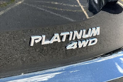 2025 Nissan Pathfinder Platinum