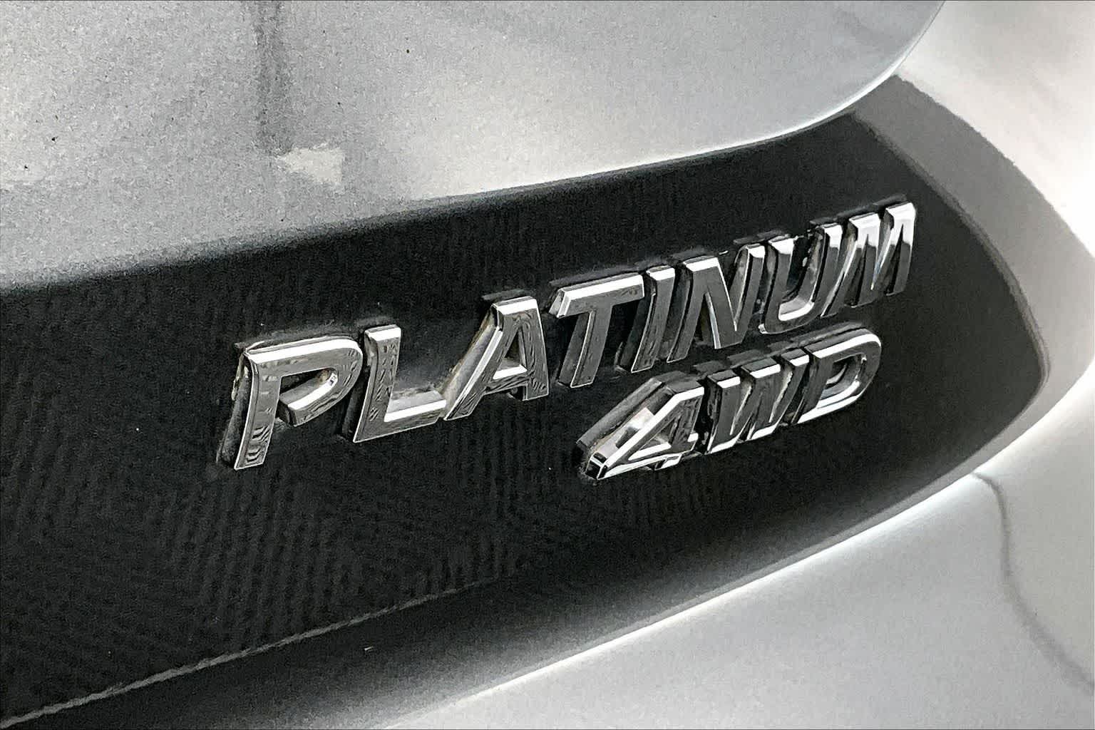 2022 Nissan Pathfinder Platinum
