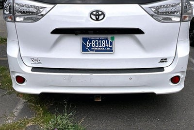 2020 Toyota Sienna SE