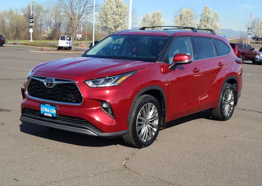 2022 Toyota Highlander Platinum