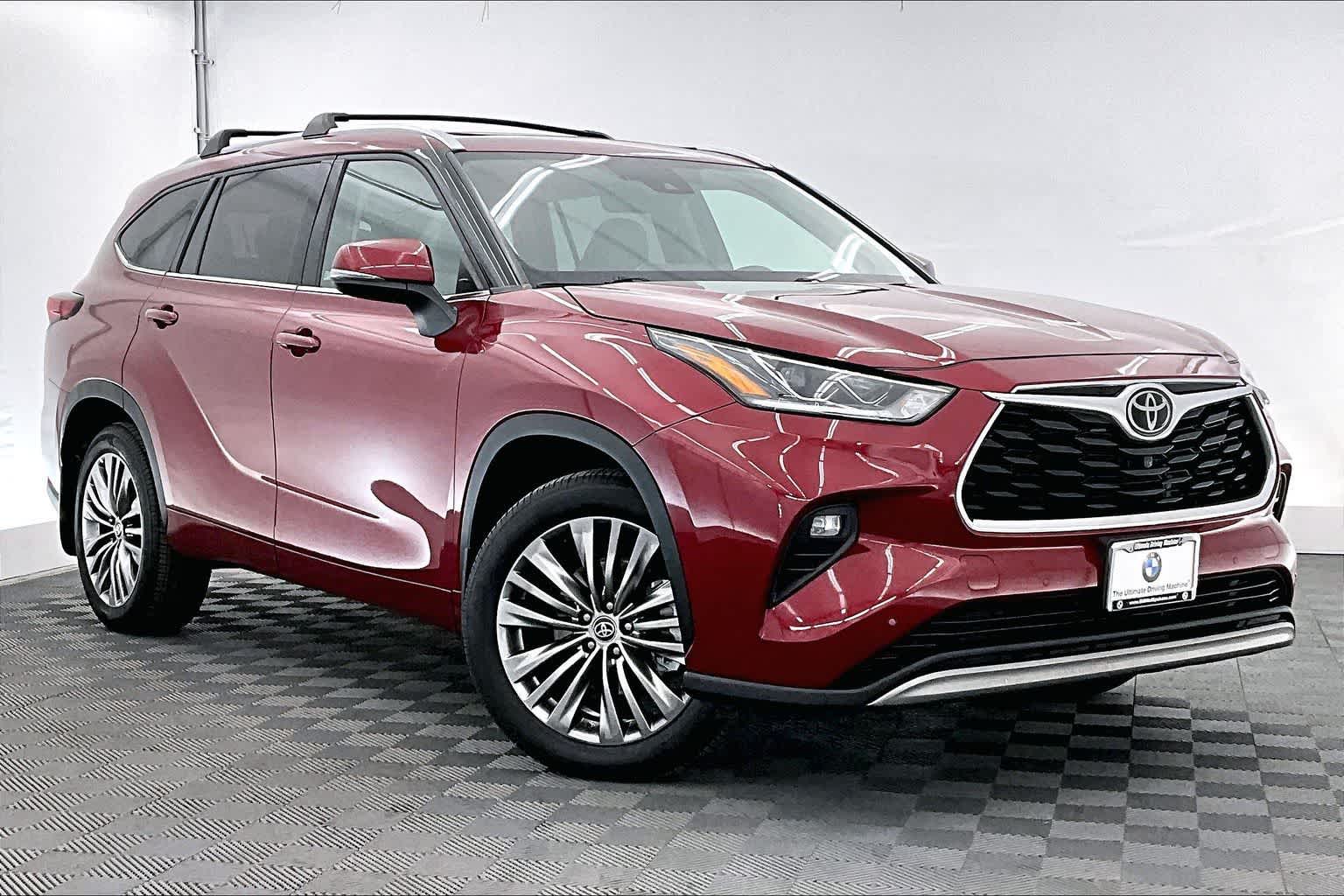 2022 Toyota Highlander Platinum