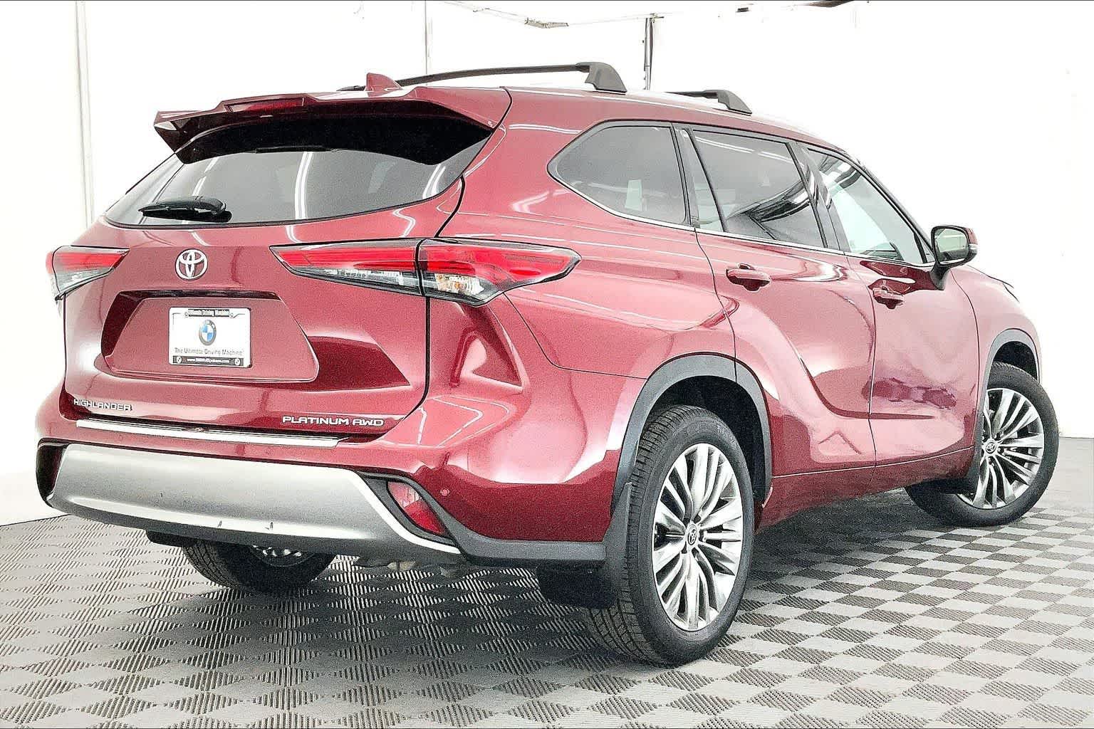 2022 Toyota Highlander Platinum