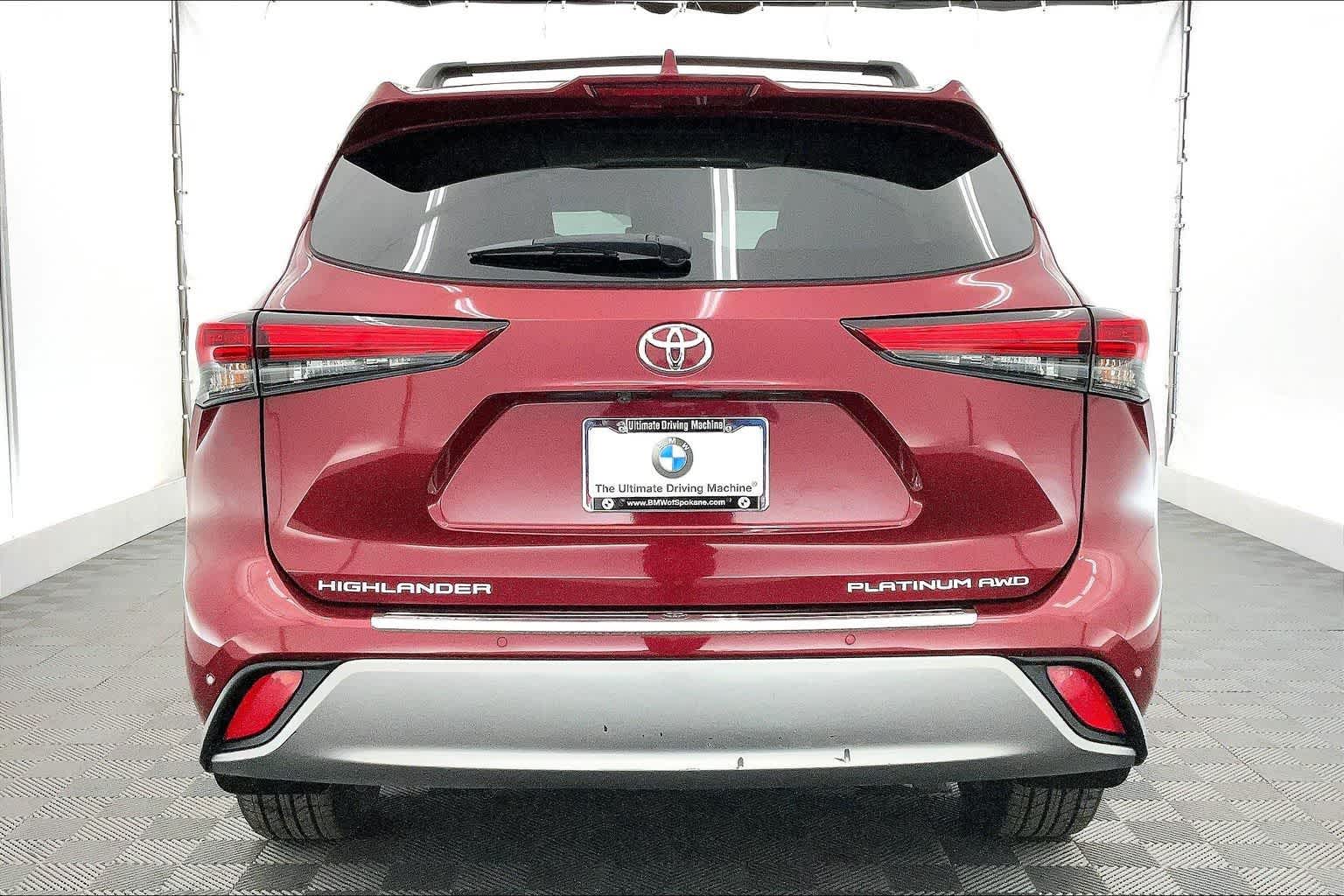 2022 Toyota Highlander Platinum