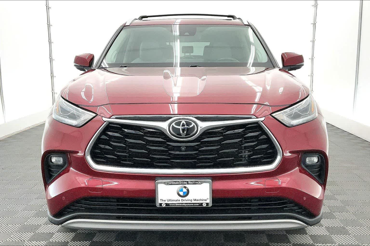 2022 Toyota Highlander Platinum