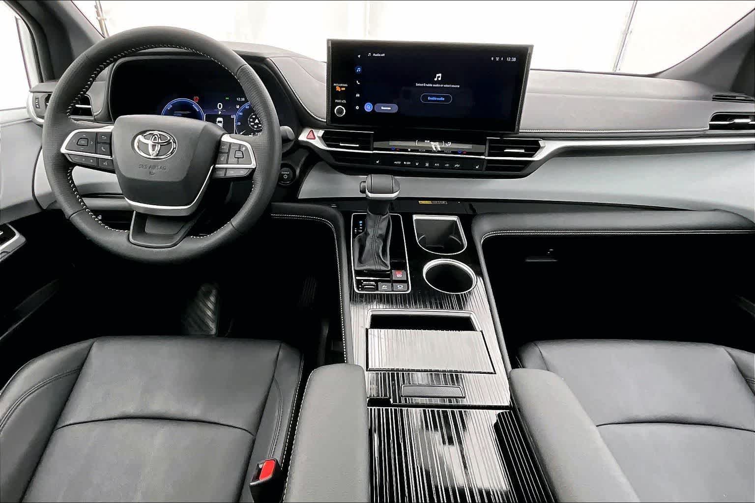 2025 Toyota Sienna XSE