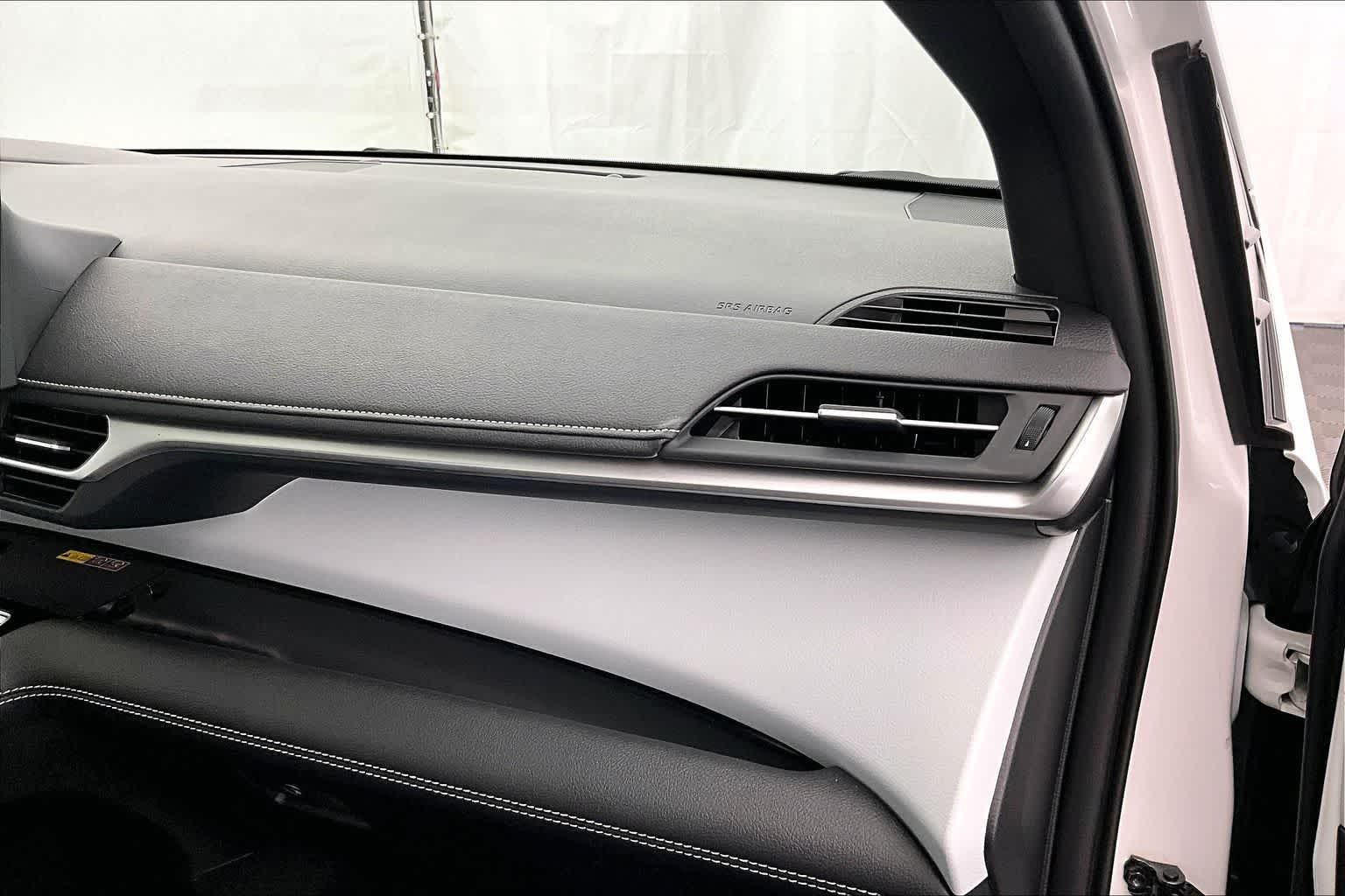 2025 Toyota Sienna XSE