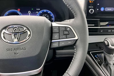 2025 Toyota Sienna XSE