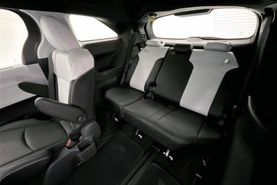 2025 Toyota Sienna XSE