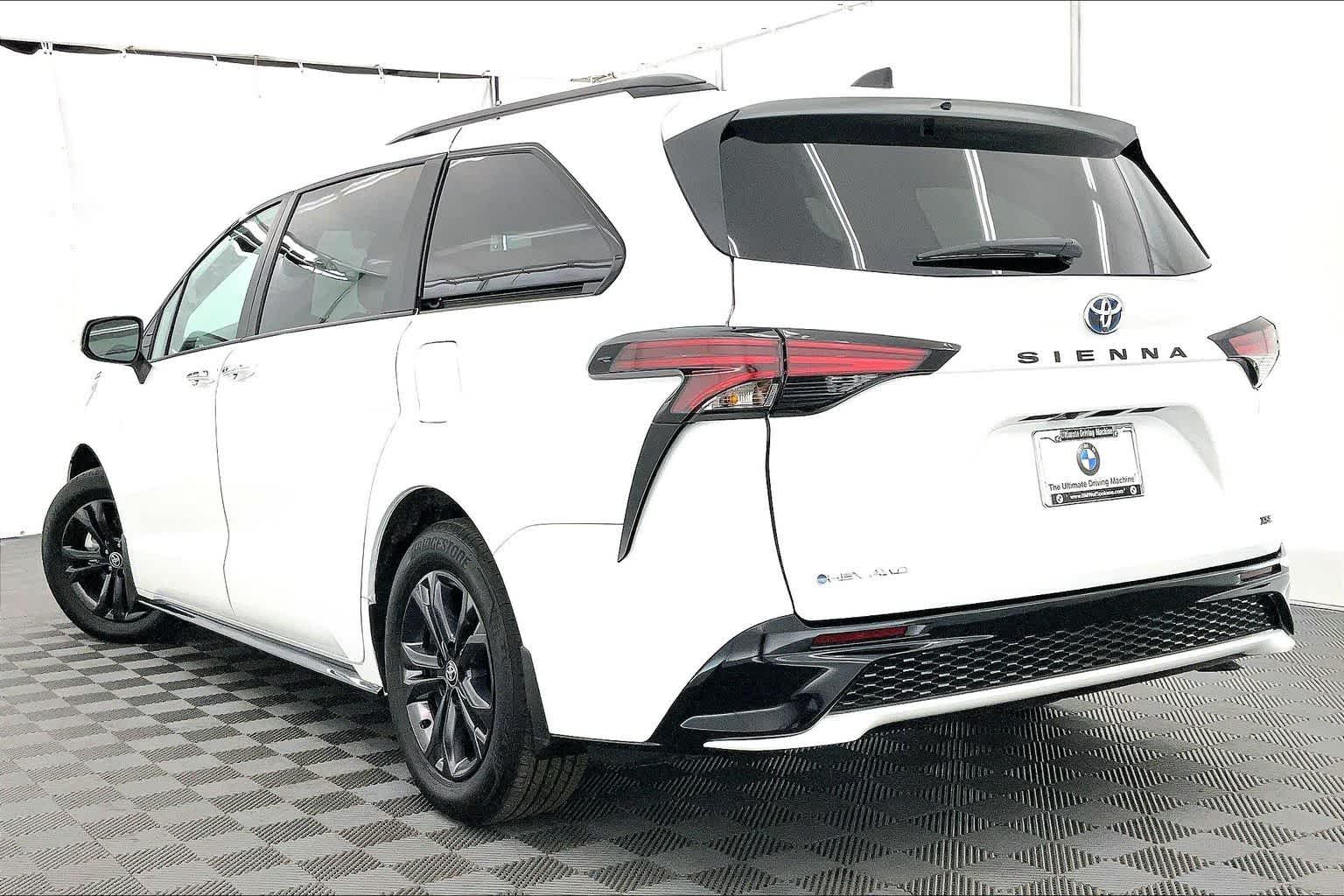 2025 Toyota Sienna XSE