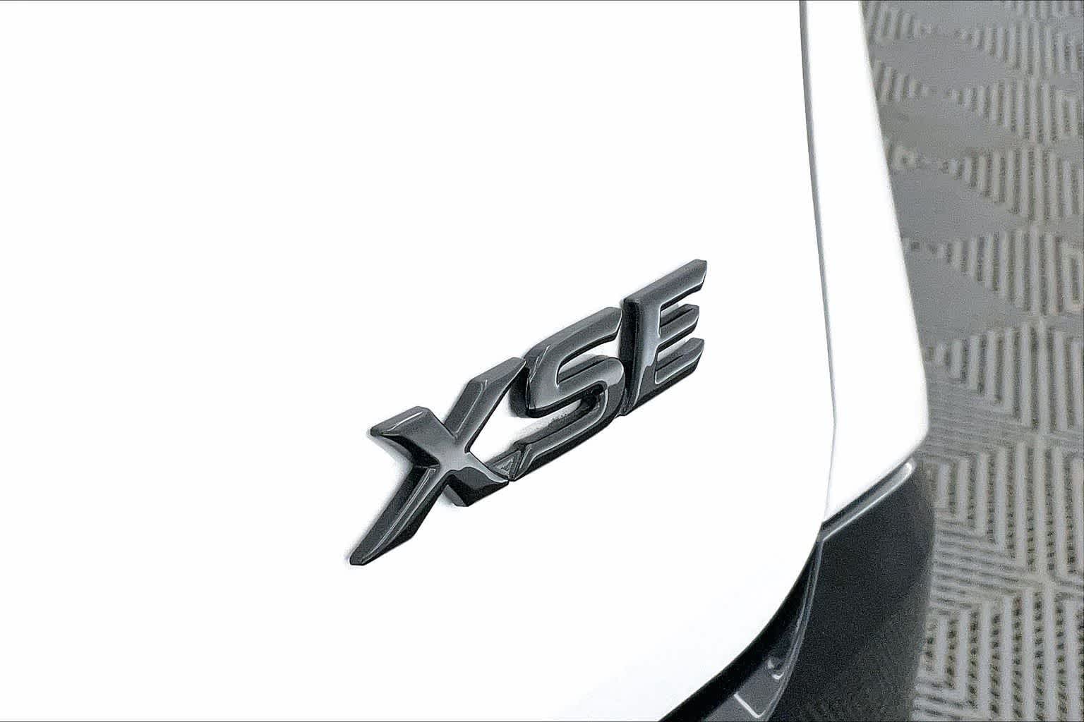 2025 Toyota Sienna XSE